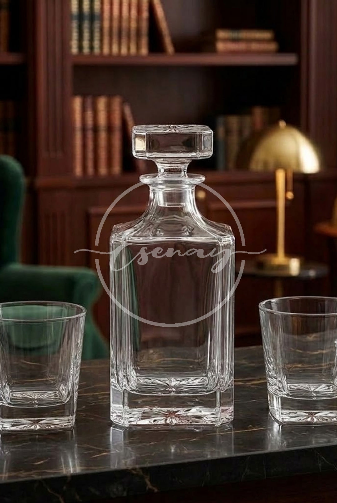 MakerFlo Decanter Set Image | 1 Styled Image Mockup | 750ml Square
